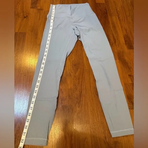 Lululemon Athletica Blue High-Waisted Leggings - Picture 12 of 12